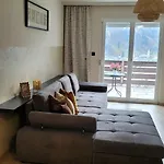 Sunrise Apartmán *